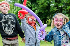 Face painter and balloon artist available in Kinsale